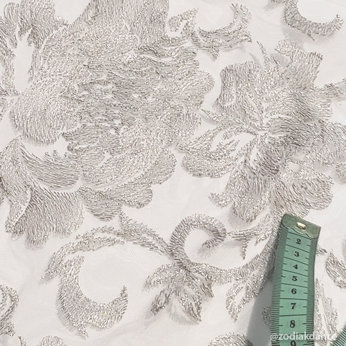 Peony on Stiff Net