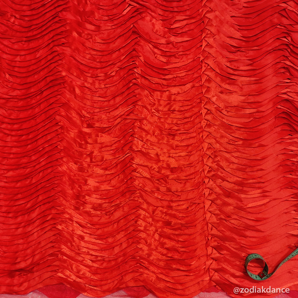 Plisse Wavy on Mesh Red